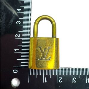 Louis Vuitton Lock 346 Charm (No Key)
